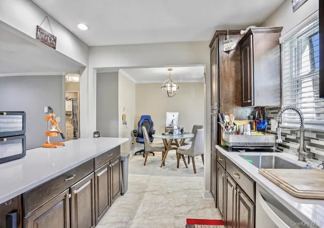 Photo 2 of Condo for sale at 20 Crescent Dr #79, Haverstraw, NY 10984 | MLS# 1048853 | Listing updated on 2026-09-15