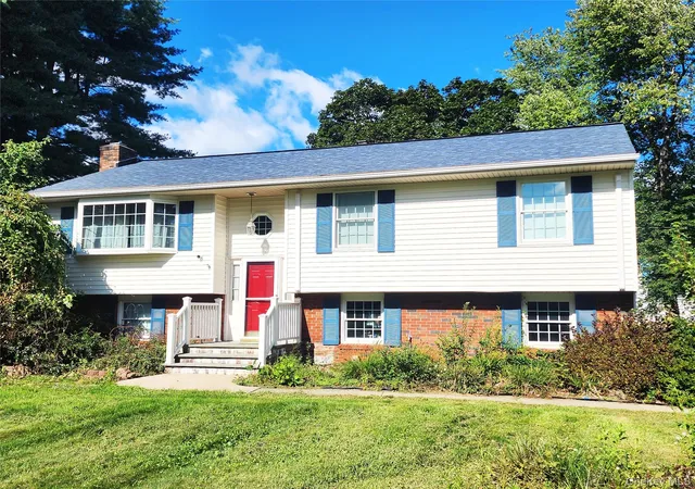 Photo 1 of Single family home for sale at 102 Meadow Ln, La Grange, NY 12603 | MLS# 1048857 | Listing updated on 2026-10-11