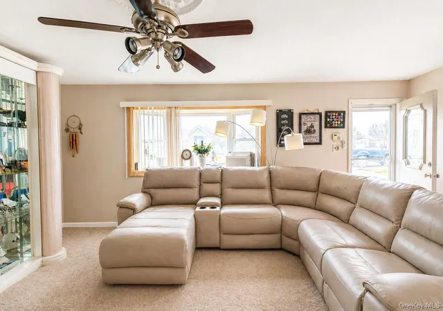 Photo 4 of Single family home for sale at 11 Seaford Rd, Brookhaven, NY 11951 | MLS# 1048876 | Listing updated on 2026-09-12