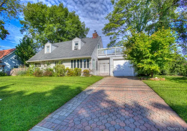 Photo 2 of Single family home for sale at 49 Radcliff Ave, North Hempstead, NY 11050 | MLS# 1048894 | Listing updated on 2026-09-18