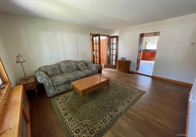 Photo 4 of Single family home for sale at 361 S Clinton Ave, Babylon, NY 11757 | MLS# 1048896 | Listing updated on 2026-09-28
