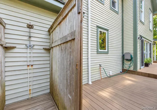 Photo 44 of Single family home for sale at 15 Hillcrest Ave, Brookhaven, NY 11777 | MLS# 1048964 | Listing updated on 2026-10-06