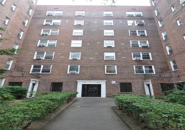 Photo 1 of Sale Pending at 39 35 51st Street #6E, New York, NY 11377 | MLS# 1048997 | Listing updated on 2026-10-17
