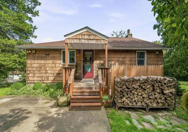 Photo 1 of Single family home for sale at 101 Highland Rd, Monroe, NY 10950 | MLS# 1049008 | Listing updated on 2026-10-04