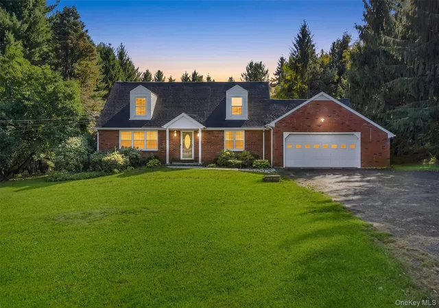 Photo 1 of Single family home for sale at 17 Chestnut Ln, Marlboro, NY 12547 | MLS# 1049036 | Listing updated on 2026-10-07