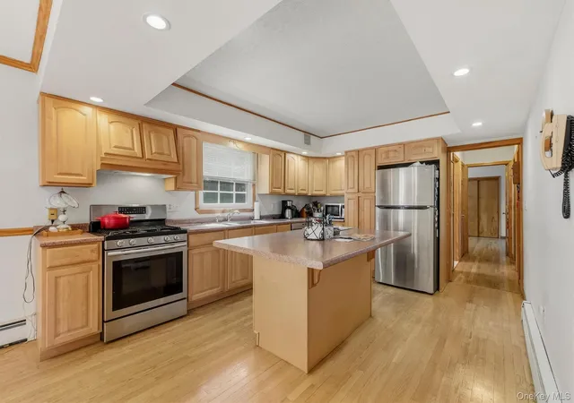 Photo 4 of Single family home for sale at 17 Chestnut Ln, Marlboro, NY 12547 | MLS# 1049036 | Listing updated on 2026-10-07