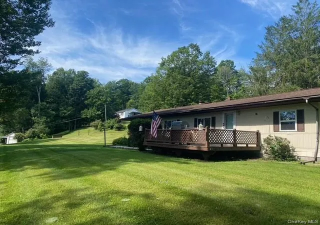Photo 3 of Single family home for sale at 10 Lakeview Rd, Delaware, NY 12750 | MLS# 1049042 | Listing updated on 2026-09-15