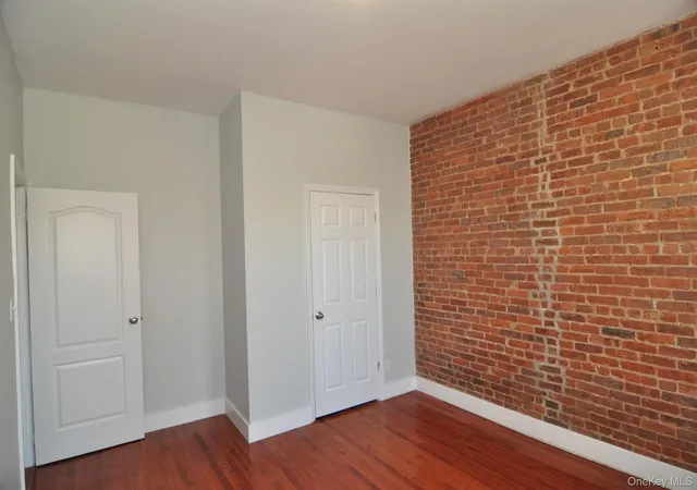 Photo 4 of House for sale at 506 E 188th Street, New York, NY 10458 | MLS# 1049044 | Listing updated on 2026-09-17