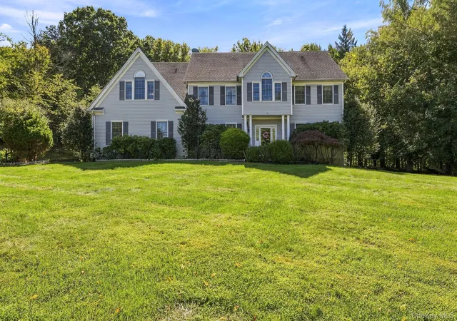 Photo 2 of Single family home for sale at 117 Enoch Crosby Rd, Southeast, NY 10509 | MLS# 1049061 | Listing updated on 2026-10-05
