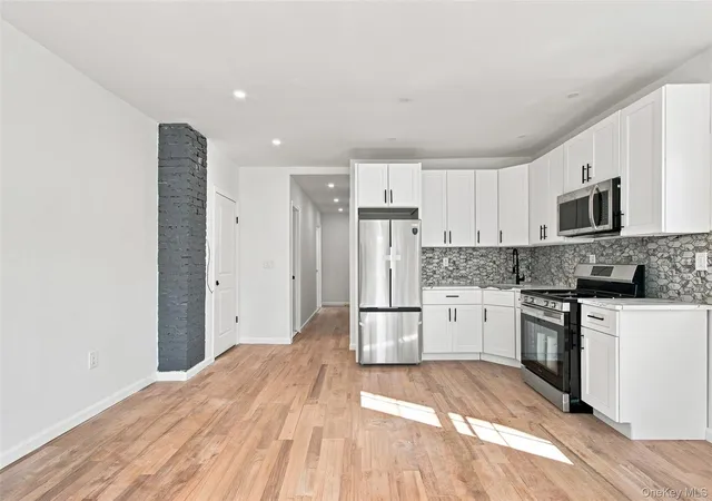 Photo 3 of Multi family home for sale at 187 16 Mangin Ave, New York, NY 11412 | MLS# 1049070 | Listing updated on 2026-09-13
