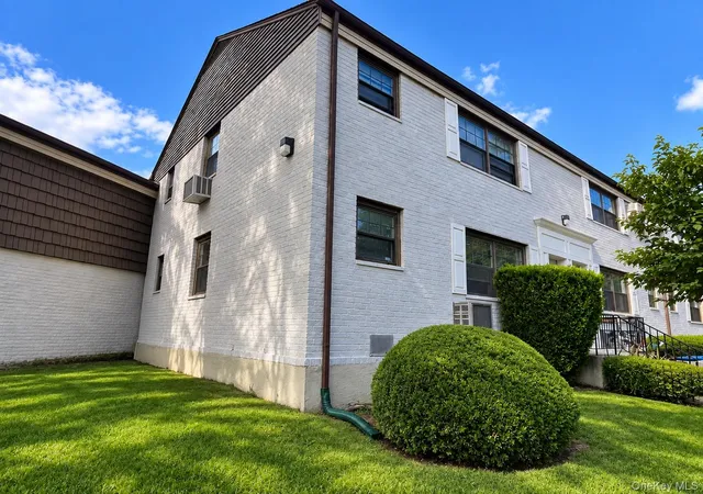 Photo 2 of Condo for sale at 136 73 68th Drive #B, New York, NY 11367 | MLS# 1049071 | Listing updated on 2026-09-17