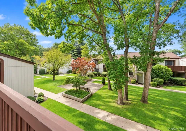 Listing Photo 5 - Condo for sale in building located at 107 Richmond Blvd, Islip, NY 11779 - Unit #4B