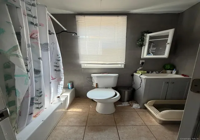 Photo 3 of Multi family home for sale at 535 S 8th Avenue, Mount Vernon, NY 10550 | MLS# 1049095 | Listing updated on 2026-09-13