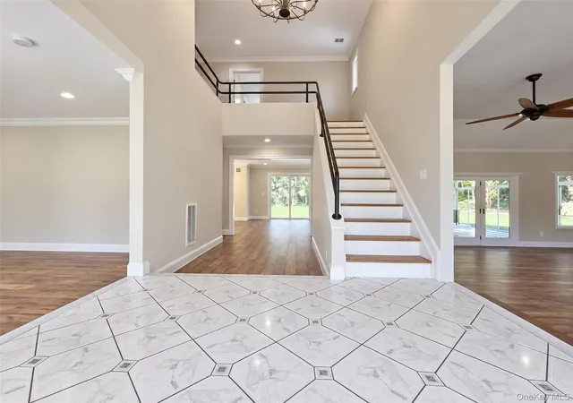 Photo 3 of Single family home for sale at 19 Victoria Ln, Brookhaven, NY 11949 | MLS# 1049098 | Listing updated on 2026-09-17
