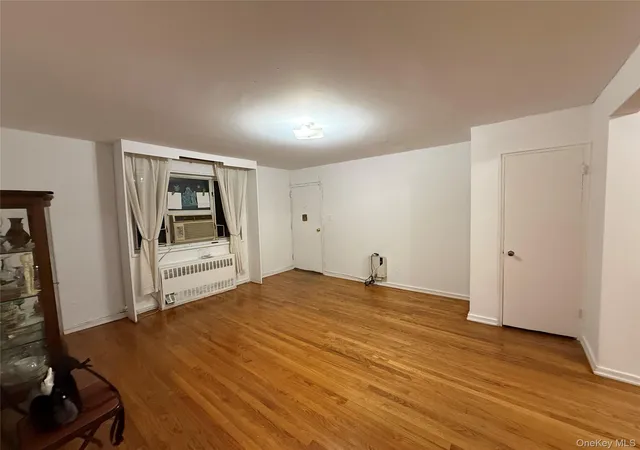 Listing Photo 4 - Condo for sale in building located at 220 Stronghurst Ave, New York, NY 11427 - Unit #20