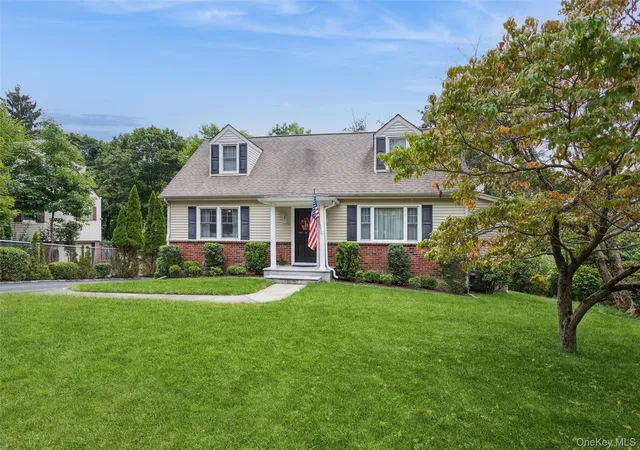 Photo 2 of Sale Pending at 252 Buttonwood Ave, Cortlandt, NY 10567 | MLS# 1049132 | Listing updated on 2026-10-22