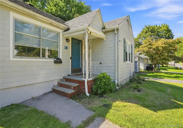 Photo 2 of Single family home for sale at 18 Underhill Ave, Poughkeepsie, NY 12601 | MLS# 1049141 | Listing updated on 2026-09-26