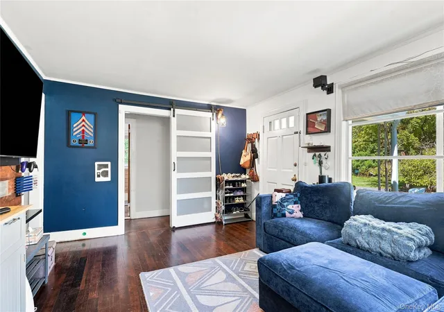 Photo 4 of Single family home for sale at 18 Underhill Ave, Poughkeepsie, NY 12601 | MLS# 1049141 | Listing updated on 2026-09-26