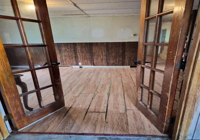 Photo 3 of Single family home for sale at 10 Cedar St, Hyde Park, NY 12580 | MLS# 1049221 | Listing updated on 2026-09-13