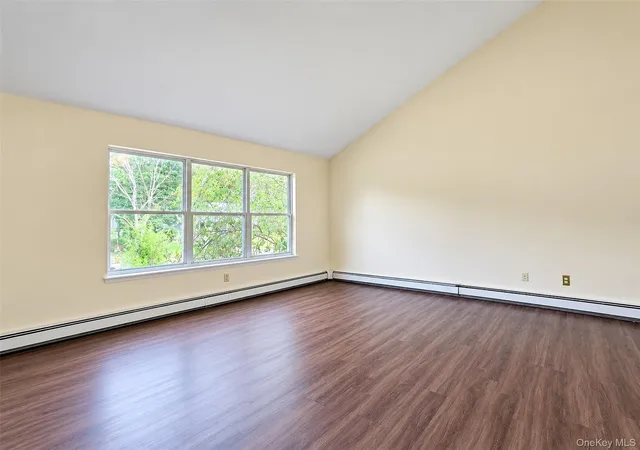 Photo 3 of Single family home for sale at 6 Gordal Ln, Brookhaven, NY 11727 | MLS# 1049249 | Listing updated on 2026-09-13