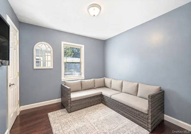 Photo 26 of Single family home for sale at 542 Agamemnon Ave, Brookhaven, NY 11713 | MLS# 1049252 | Listing updated on 2026-10-03