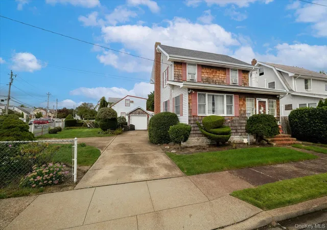 Photo 1 of Single family home for sale at 47 Chester Ct, Hempstead, NY 11572 | MLS# 1049271 | Listing updated on 2026-10-01