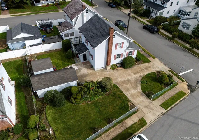 Photo 2 of Single family home for sale at 47 Chester Ct, Hempstead, NY 11572 | MLS# 1049271 | Listing updated on 2026-10-01