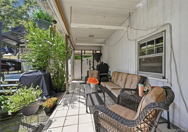 Photo 28 of Single family home for sale at 124 E Woodside Ave, Brookhaven, NY 11772 | MLS# 1049297 | Listing updated on 2026-10-04