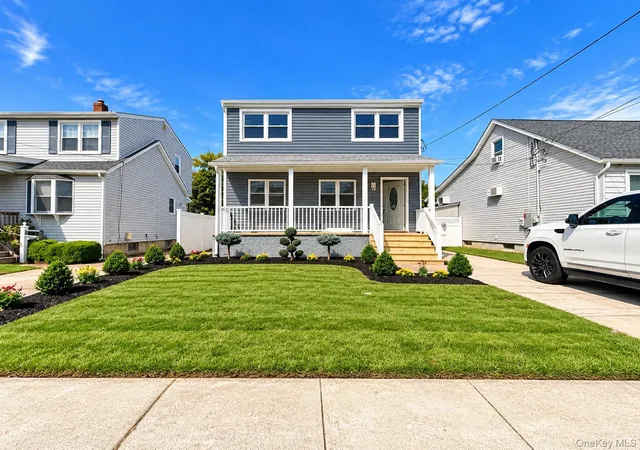 Photo 1 of Sale Pending at 10 Frank Ave, Hempstead, NY 11710 | MLS# 1049304 | Listing updated on 2026-10-08