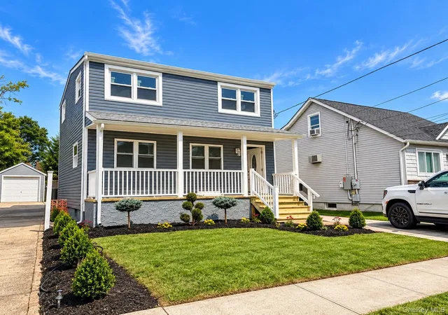 Photo 2 of Sale Pending at 10 Frank Ave, Hempstead, NY 11710 | MLS# 1049304 | Listing updated on 2026-10-08