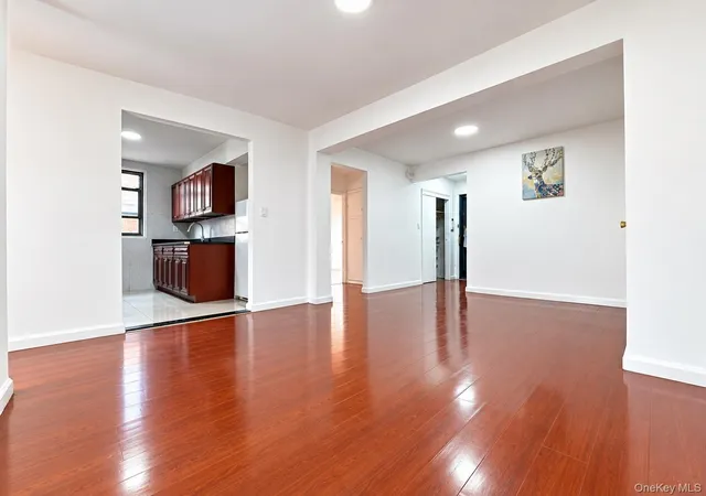 Photo 1 of Condo for sale at 132-35 Sanford Ave #5R, New York, NY 11355 | MLS# 1049325 | Listing updated on 2026-09-22