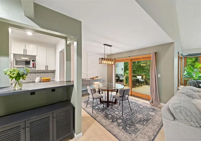 Photo 4 of Sale Pending at 9 Boulder Ln, Lewisboro, NY 10526 | MLS# 1049328 | Listing updated on 2026-10-05
