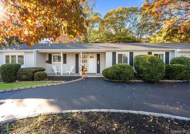Single family home for sale at 24 Blackfoot Trl, Brookhaven, NY 11786 | MLS# 1049337