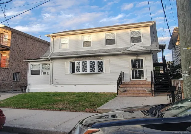 Photo 1 of House for sale at 248 Graff Ave, New York, NY 10465 | MLS# 1049350 | Listing updated on 2026-09-25