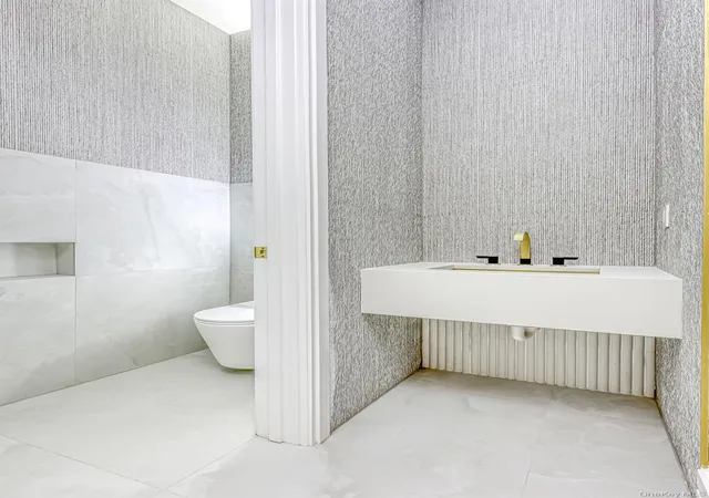 Photo 2 of Luxury condo for sale at 2 Roberts Rd #202, Ramapo, NY 10952 | MLS# 1049366 | Listing updated on 2026-10-07