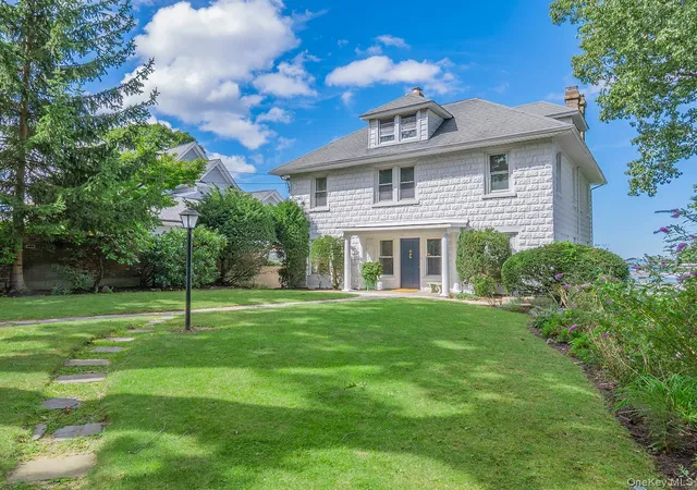 Photo 2 of Single family home for sale at 40 Prospect Ave, Oyster Bay, NY 11579 | MLS# 1049376 | Listing updated on 2026-10-02