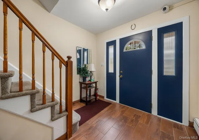 Photo 3 of Sale Pending at 3039 69th Street, New York, NY 11377 | MLS# 1049381 | Listing updated on 2026-10-08