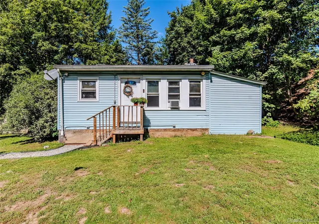 Photo 2 of Single family home for sale at 60 Carle Ter, Ulster, NY 12449 | MLS# 1049382 | Listing updated on 2026-09-15