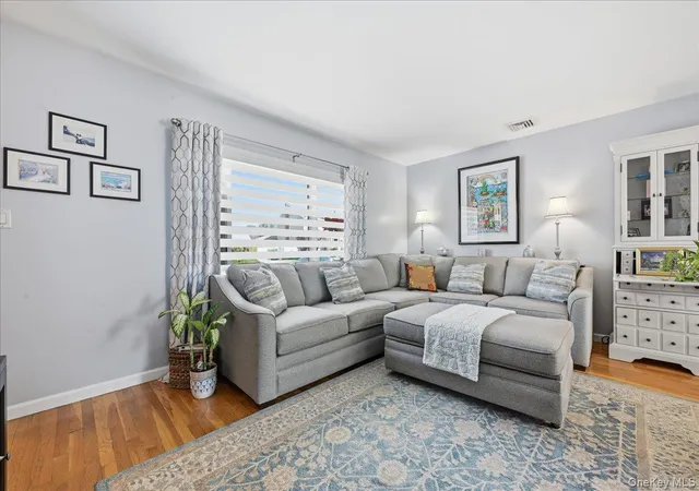 Photo 3 of Sale Pending at 809 Garden Dr, Hempstead, NY 11010 | MLS# 1049391 | Listing updated on 2026-10-13