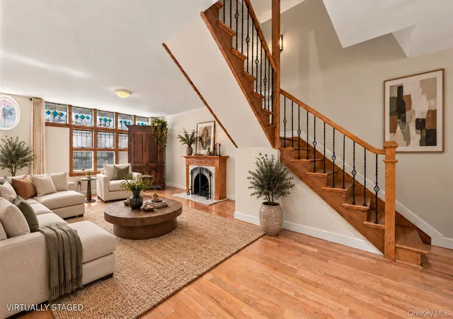 Listing Photo 5 - Condo for sale in building located at 117 President St, New York, NY 11231