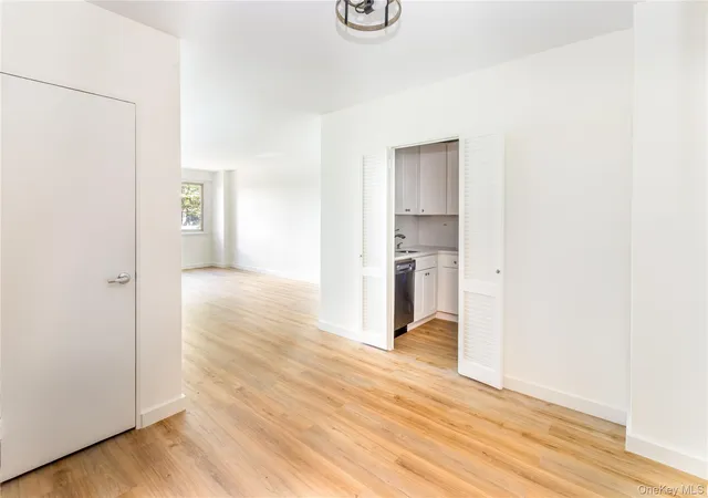 Photo 4 of House for sale at 2621 Palisade Ave #1G, New York, NY 10463 | MLS# 1049433 | Listing updated on 2026-09-16