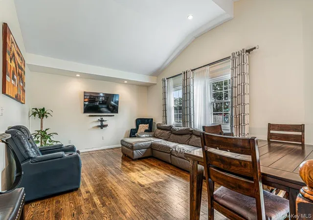 Photo 2 of Single family home for sale at 115 Margaretta Ave, Oyster Bay, NY 11758 | MLS# 1049453 | Listing updated on 2026-10-06