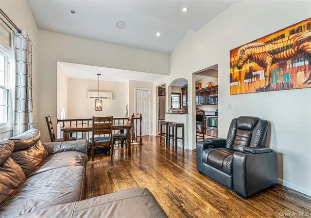 Photo 3 of Single family home for sale at 115 Margaretta Ave, Oyster Bay, NY 11758 | MLS# 1049453 | Listing updated on 2026-10-06