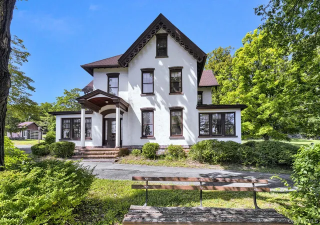 Photo 3 of Single family home for sale at 470 Little Britain Rd, Newburgh (town), NY 12550 | MLS# 1049459 | Listing updated on 2026-09-15