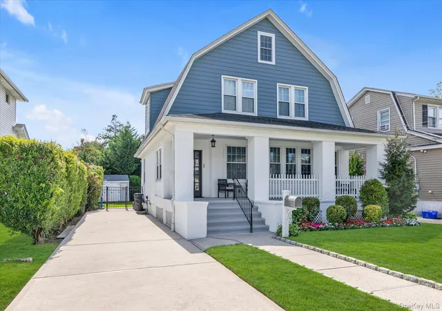 Photo 2 of Sale Pending at 33 Adams St, Hempstead, NY 11518 | MLS# 1049460 | Listing updated on 2026-09-29