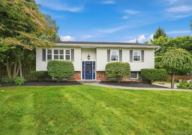 Single family home for sale at 4 Aspen Ct, Wappinger, NY 12590 | MLS# 1049463