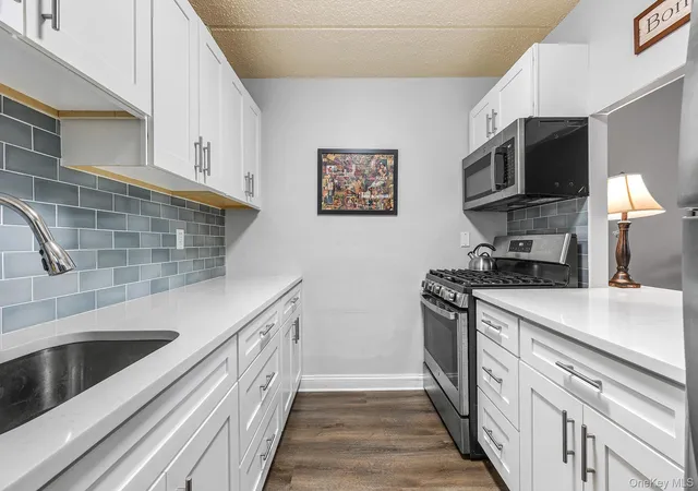 Photo 1 of Condo for sale at 1 Consulate Dr #2H, Eastchester, NY 10707 | MLS# 1049512 | Listing updated on 2026-09-19