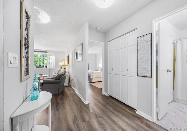 Listing Photo 4 - Condo for sale in building located at 1 Consulate Dr, Eastchester, NY 10707 - Unit #2H