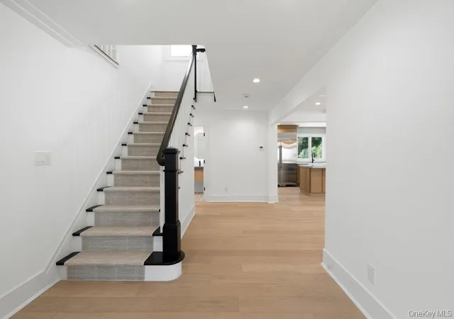 Photo 4 of Single family home for sale at 3 Aron Dr, Oyster Bay, NY 11797 | MLS# 1049514 | Listing updated on 2026-09-12