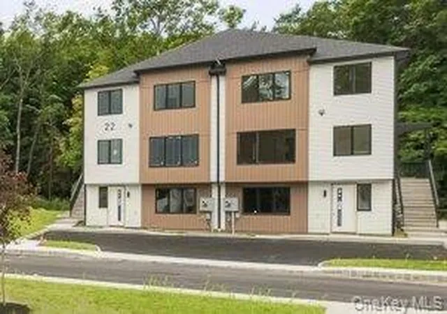 Condo for sale at 22 Treza Ln #101, Blooming Grove, NY 10950 | MLS# 1049533